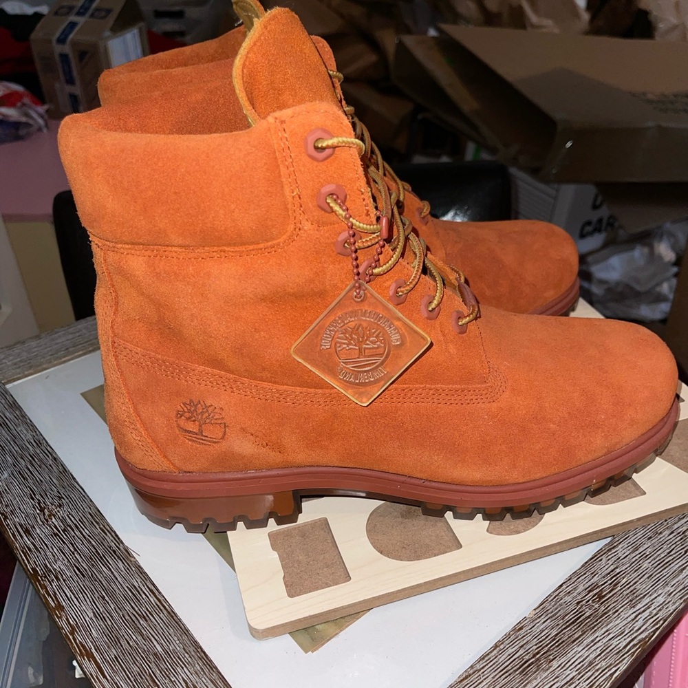 Timberland Boots, Size 10, Burnt Orange, Like New